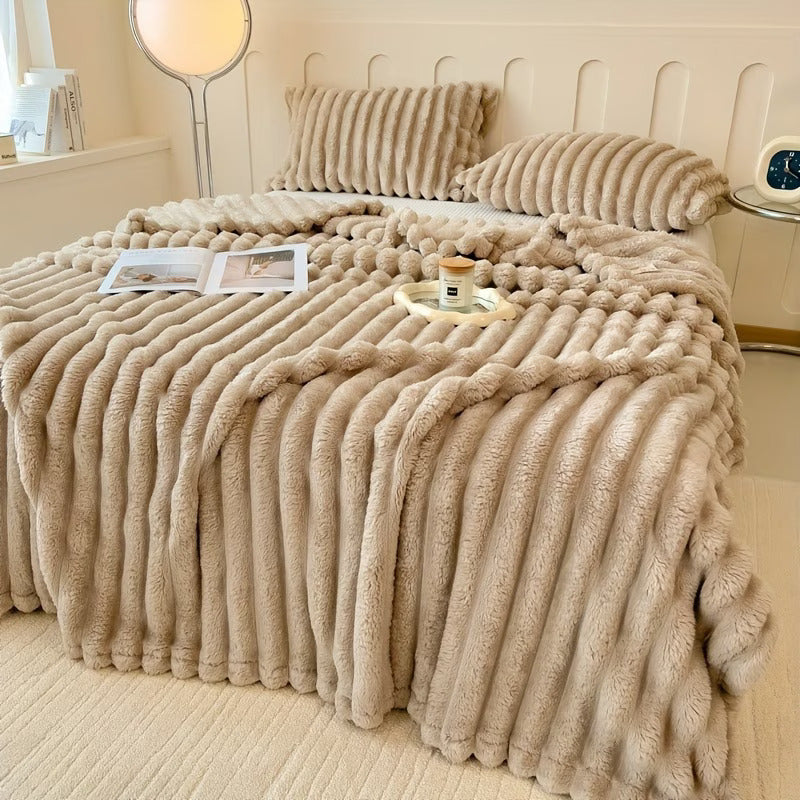HaloRest Faux Fur Throw Blanket 59"-78"